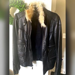 Black Leather Moto Jacket w/ Fur lined collar